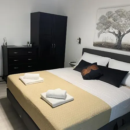 Franko Guest house *