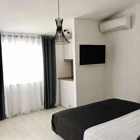 Franko 3* Baška Voda